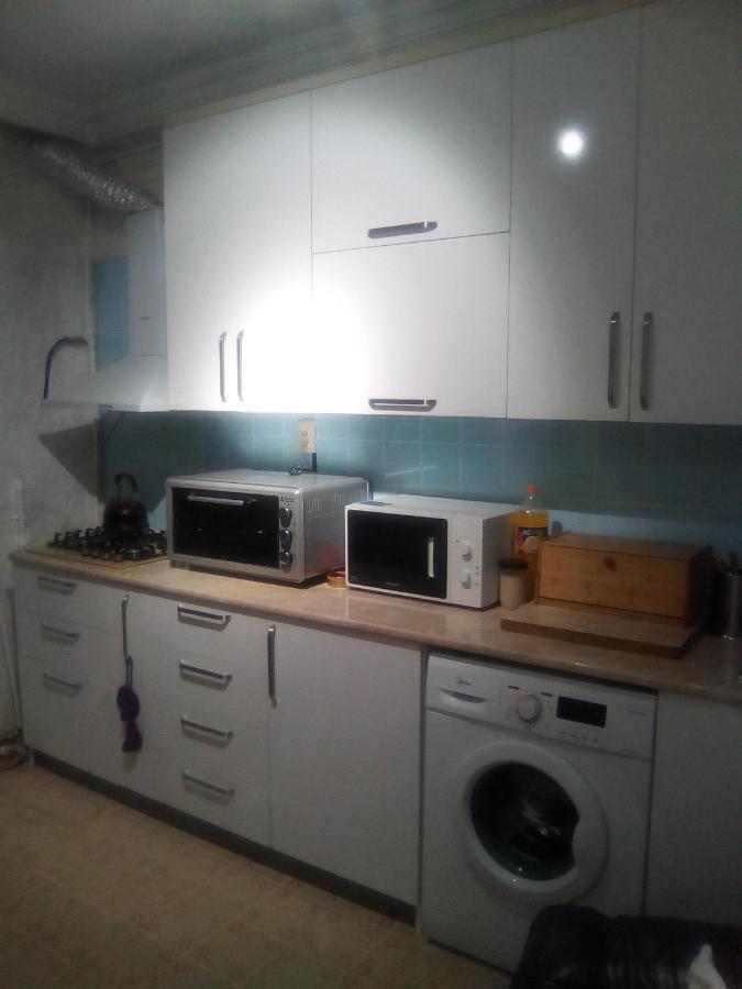 Apartment Ge Zvezda Batumi Esterno foto